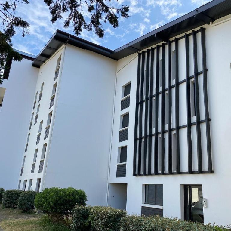 Appartement bord de mer avec parking gratuit - Two-Bedroom Apartment - 6