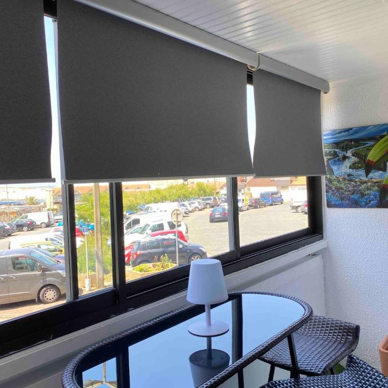 Appartement bord de mer avec parking gratuit - Two-Bedroom Apartment - 9