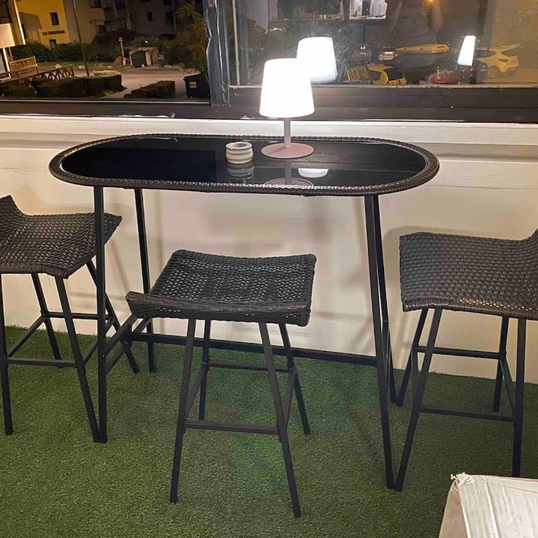 Appartement bord de mer avec parking gratuit - Two-Bedroom Apartment - 10