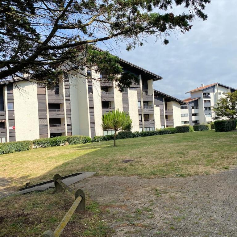 Appartement bord de mer avec parking gratuit - Two-Bedroom Apartment - 17