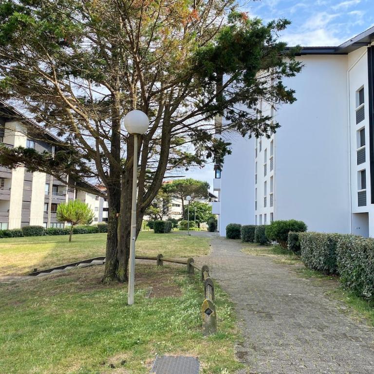Appartement bord de mer avec parking gratuit - Two-Bedroom Apartment - 35