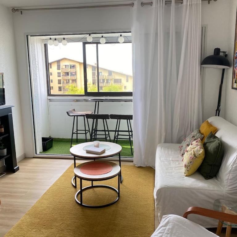 Appartement bord de mer avec parking gratuit - Two-Bedroom Apartment - 41