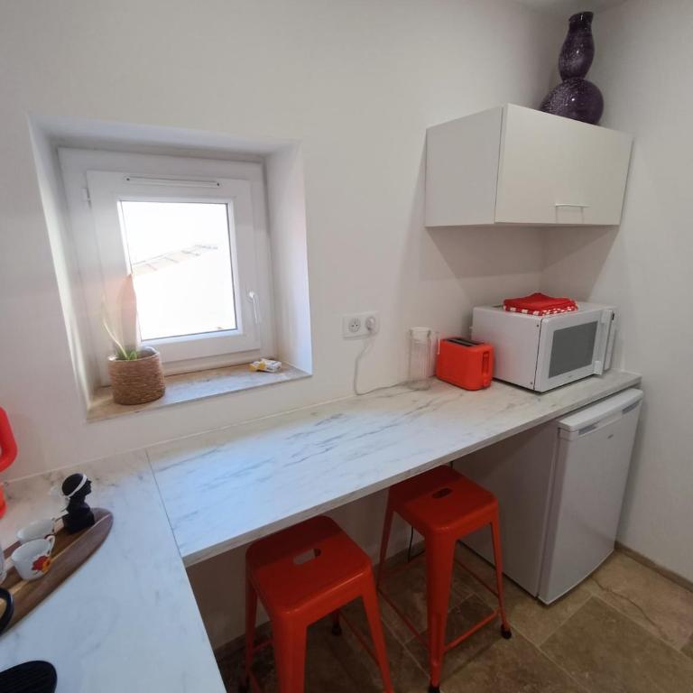 Studio Pichjettu Ajaccio - Appartamento con 1 Camera da Letto - 3