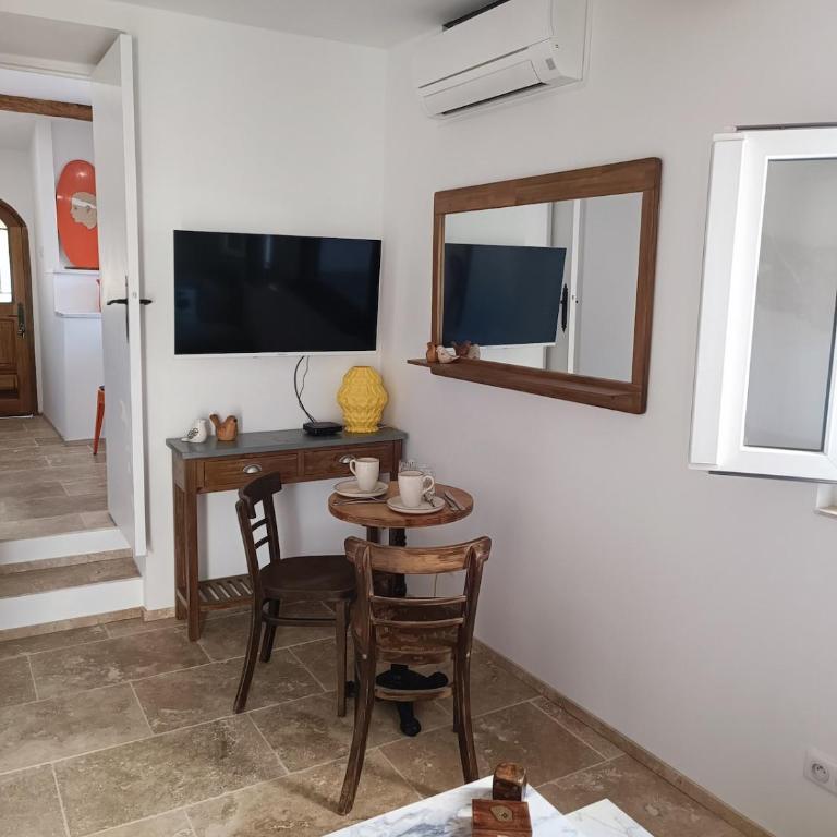 Studio Pichjettu Ajaccio - Appartamento con 1 Camera da Letto - 10