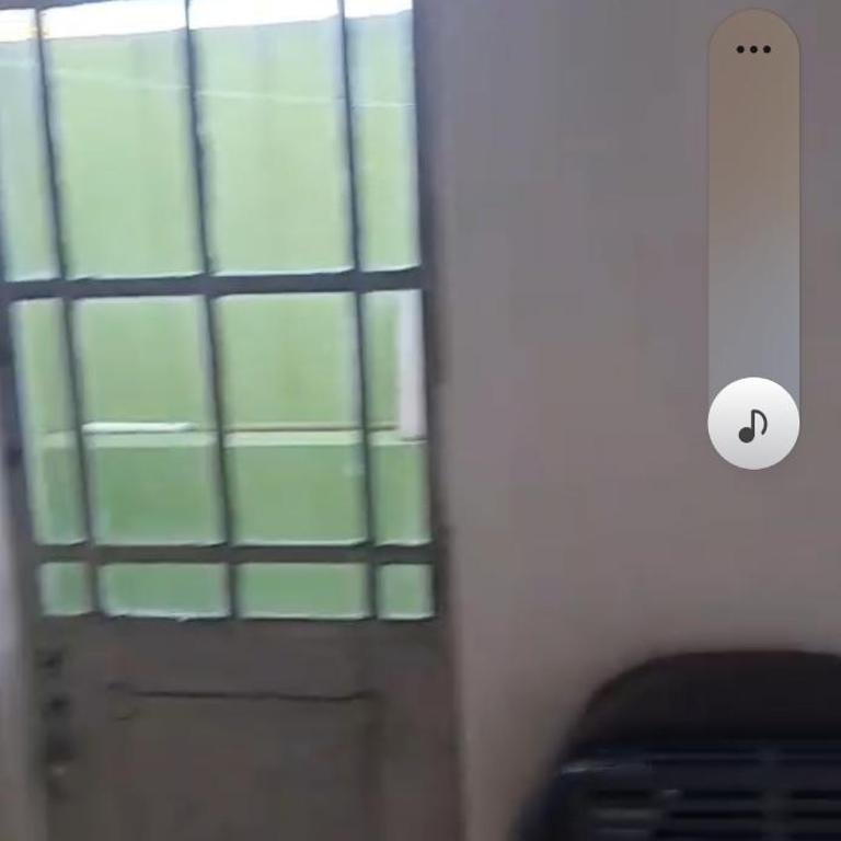 Casa céntrica de 2 dormitorios - Casa con 1 dormitorio - 28