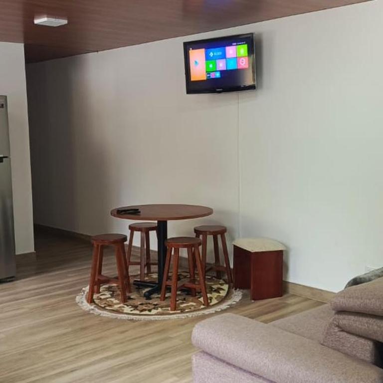 Adris hause - Two-Bedroom Apartment - 4