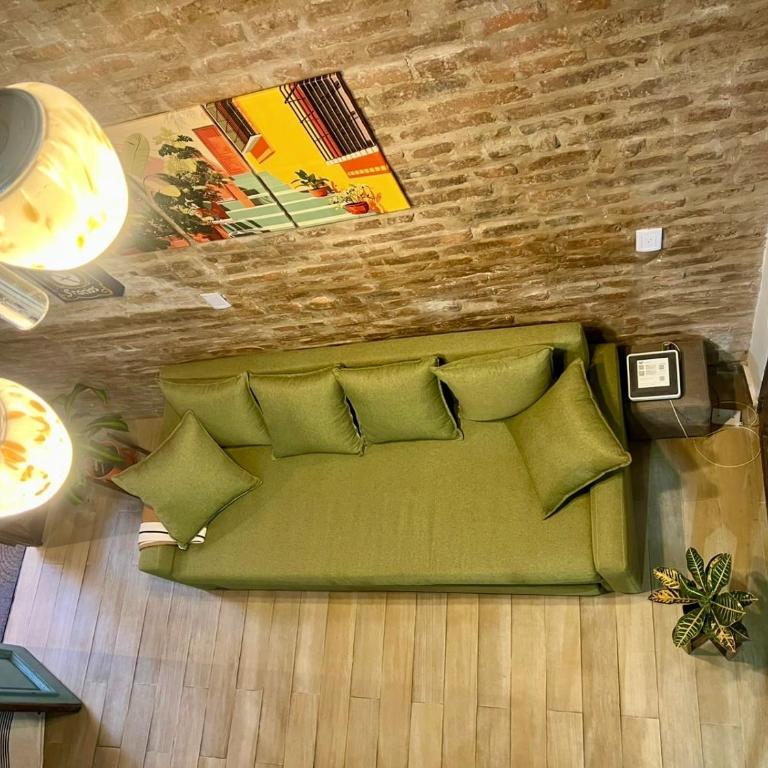 Loft con patio frente a Mercado San Telmo, 2 baños - Apartamento de 1 dormitorio - 3
