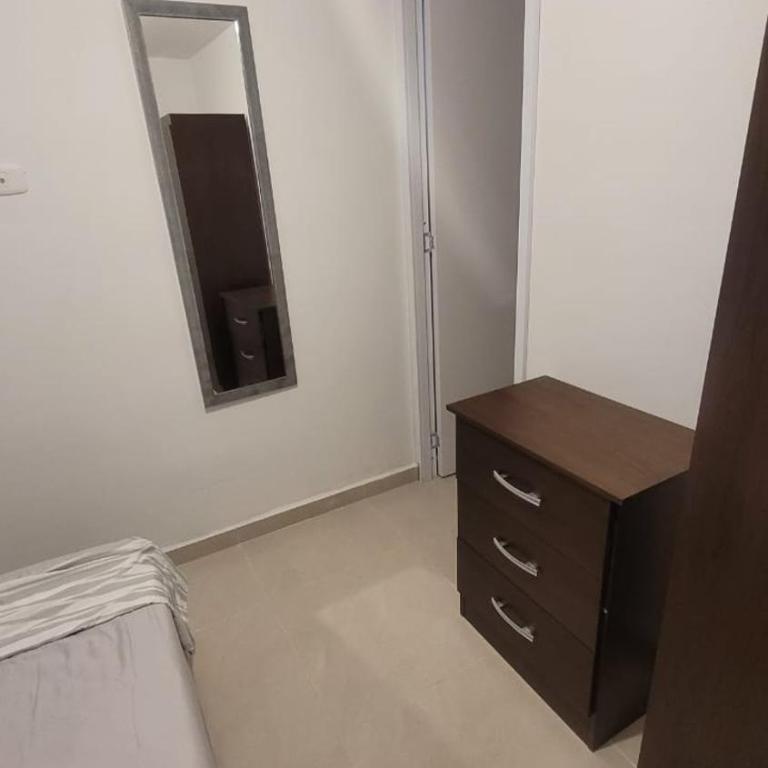 Apto 3 Camas Piscina WiFi en Soledad - Three-Bedroom Apartment with Private Pool - 1