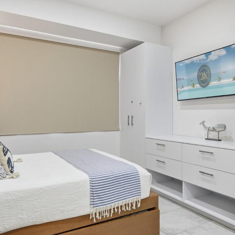 Cozy, Pinos Beach Access, lux Tower in Olas altas - One-Bedroom Apartment - 5