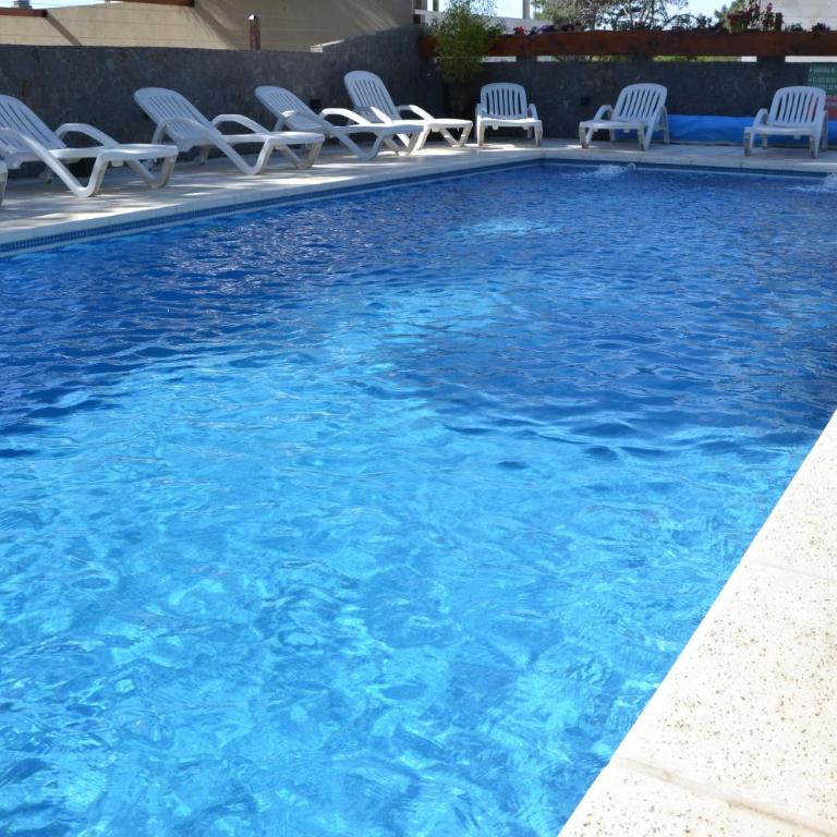 Picun Cuyen - Three-Bedroom Townhouse - 1