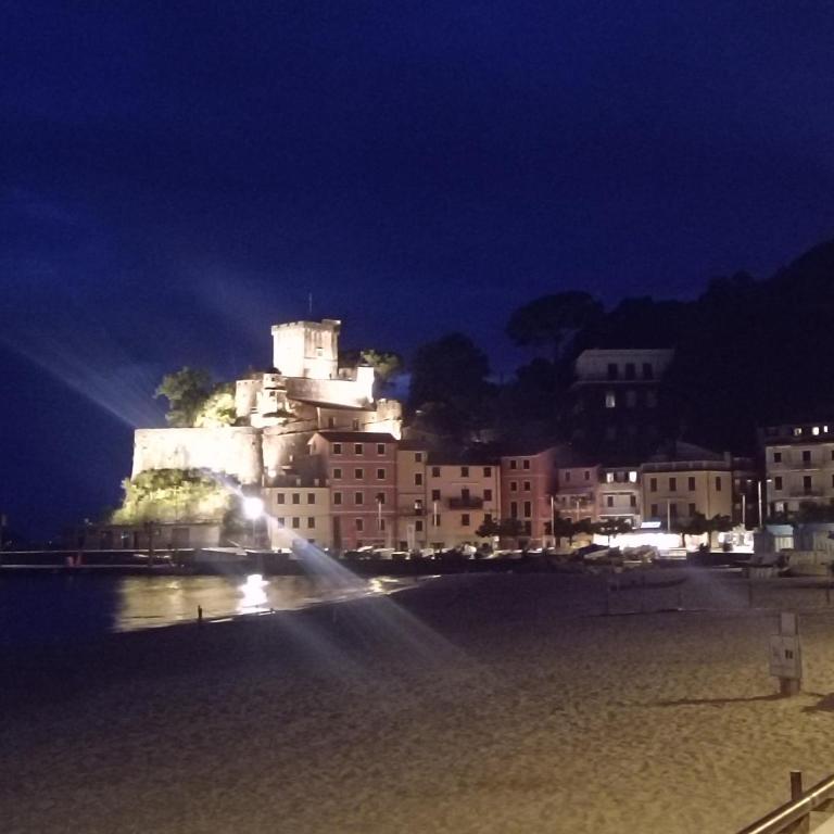 Orizzonte spezzino - Appartamento con 3 Camere da Letto - 36