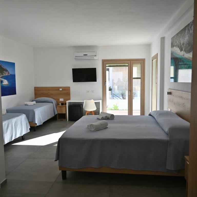 Residenza Re Del Mare - Camera Quadrupla con Bagno Privato - 4