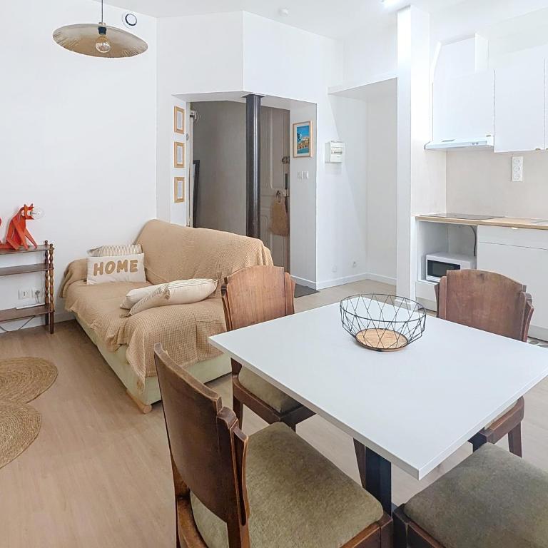 Charmant appartement T3 4 personnes avec patio et clim - Appartement 2 Chambres - 2