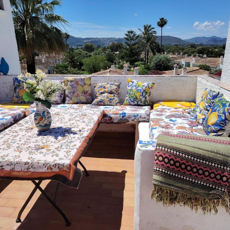 Stylish house with swimming pool,near beach & town, wifi - Casa de 2 dormitorios - 17
