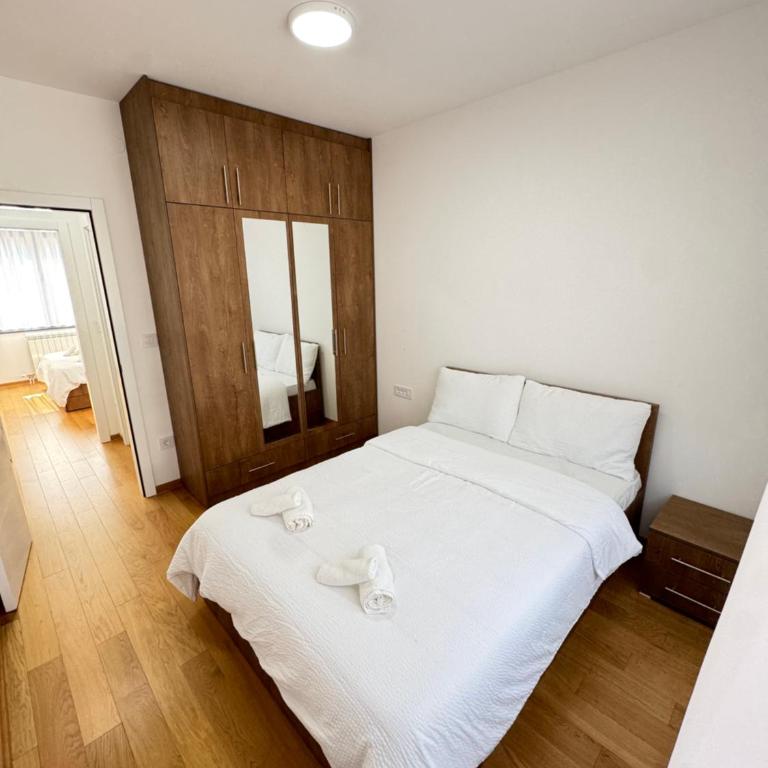 Lux Apartment near Ada Mall & Lake - Appartement 2 Chambres - 2
