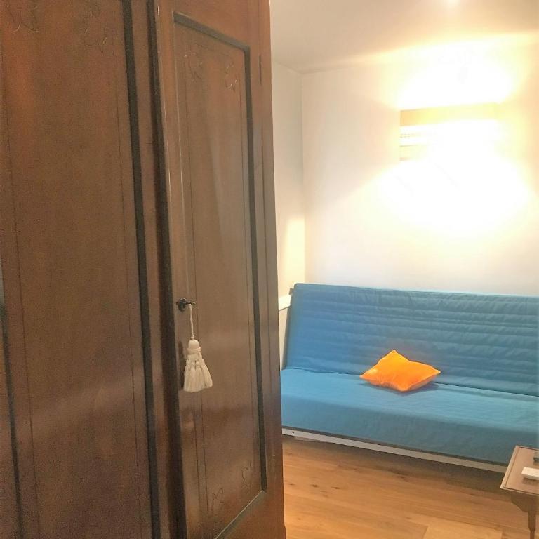 Guest House Poerio88 - Camera Familiare con Bagno - 23