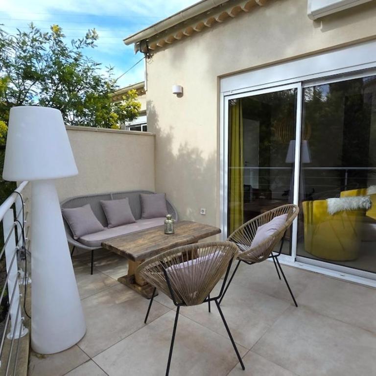 Saint-Raphaël, villa calme, parking privé - Apartamento de 2 dormitorios - 10