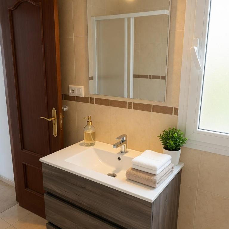 Piso Almería playa - Apartamento de 3 dormitorios - 14