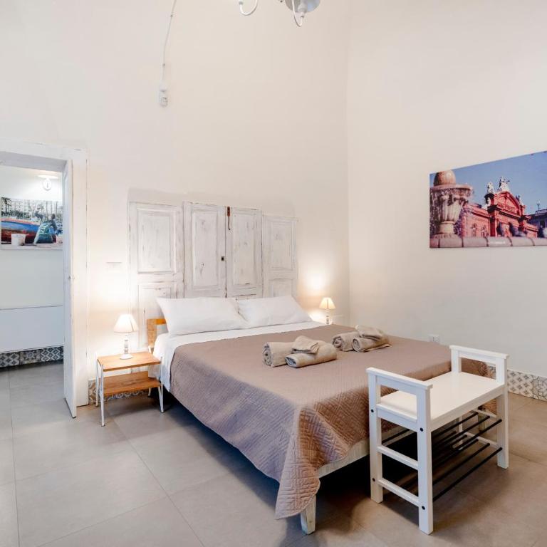 Garibaldi 54 - Superior One-Bedroom Apartment with Balcony - 1