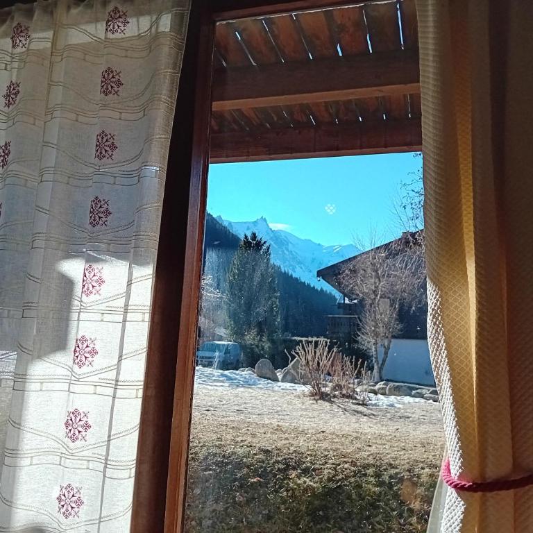 Le Clos des Cimes - Appartement 2 Chambres - Vue sur Jardin - 5