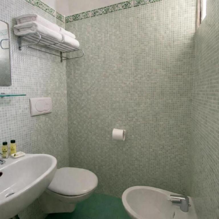 Hotel Bremen - Camera Matrimoniale Budget - 3