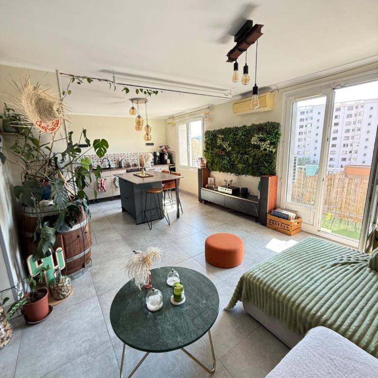 Appartement rénové Toulon - Appartamento con 2 Camere da Letto - 1