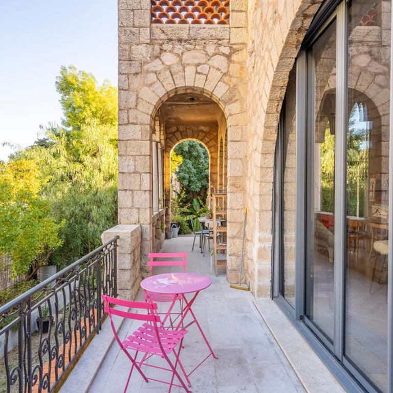 VILLA CAMPESTRA avec piscine, terrasses et jardin - Villa avec Piscine Privée - 38