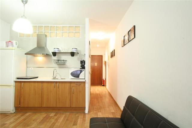 GOOD APARTMENT CLOT 4 bedrooms - Four-Bedroom Standard Apartment - 10
