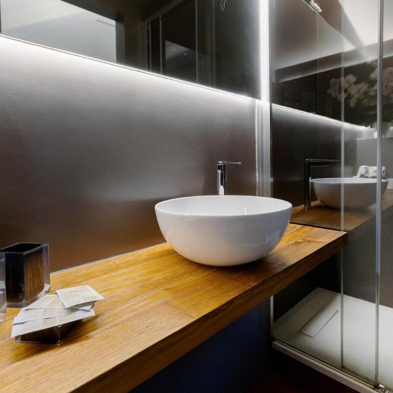 L'americano Luxury Rooms - Camera Queen Standard - 21