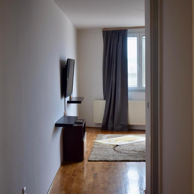 Dar Al Ilidza A - One-Bedroom Apartment - 15