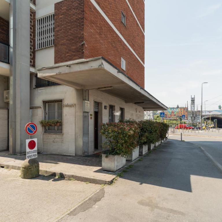 GuestHost - Balcony Flat X3 Linate Airport MM4 - Appartamento con 2 Camere da Letto - 45