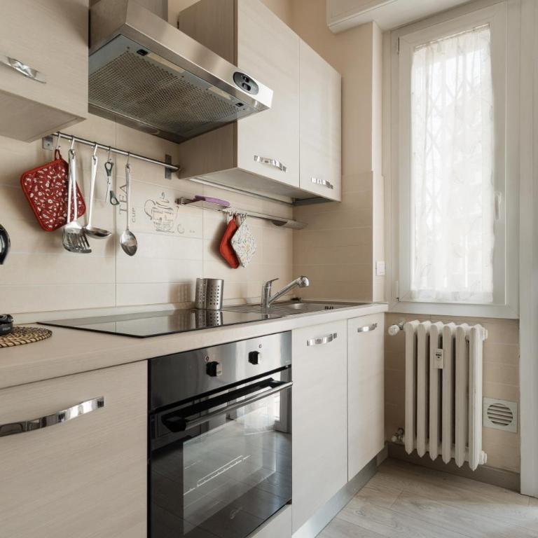 GuestHost - Balcony Flat X3 Linate Airport MM4 - Appartamento con 2 Camere da Letto - 55