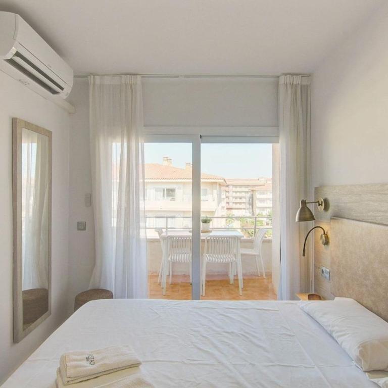 Star 415 - One-Bedroom Apartment - 6