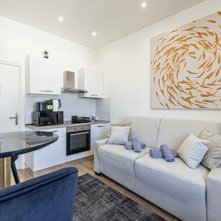 MIM 4 - Equipped and renovated studio 7 min from Palais - Appartement - Vue sur Ville - 5