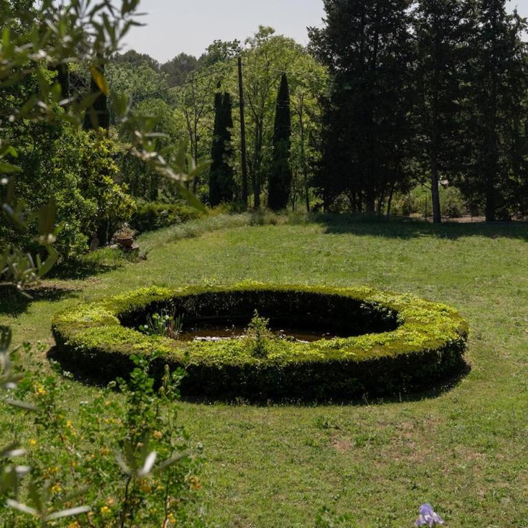 Unique & artistic country house, close to Aix - Villa - 26