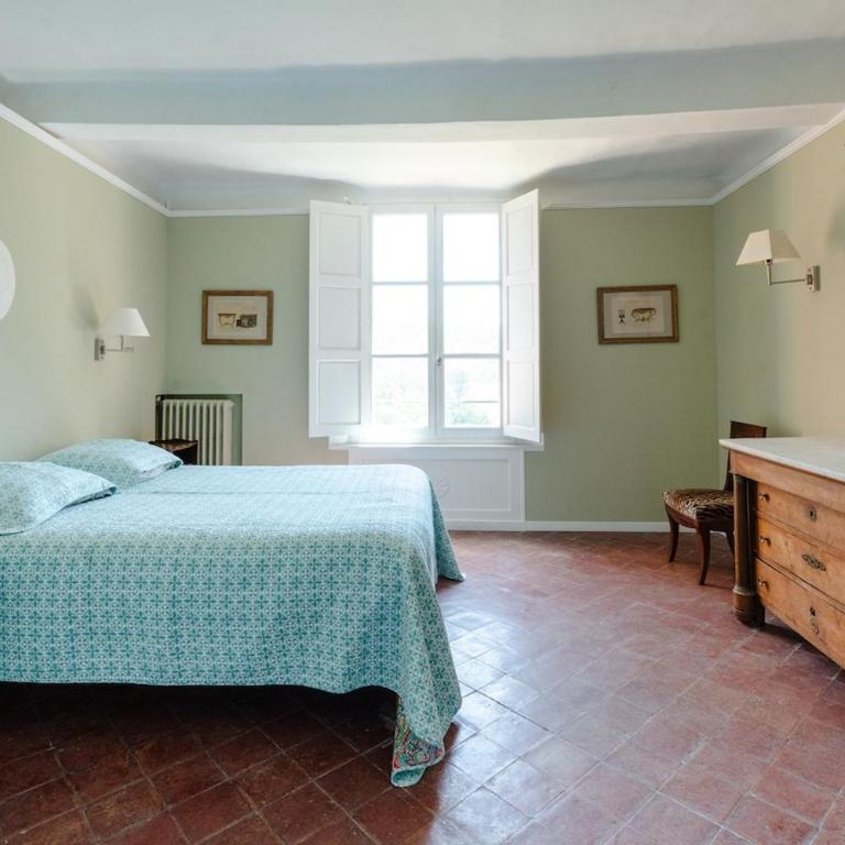 Unique & artistic country house, close to Aix - Villa - 31