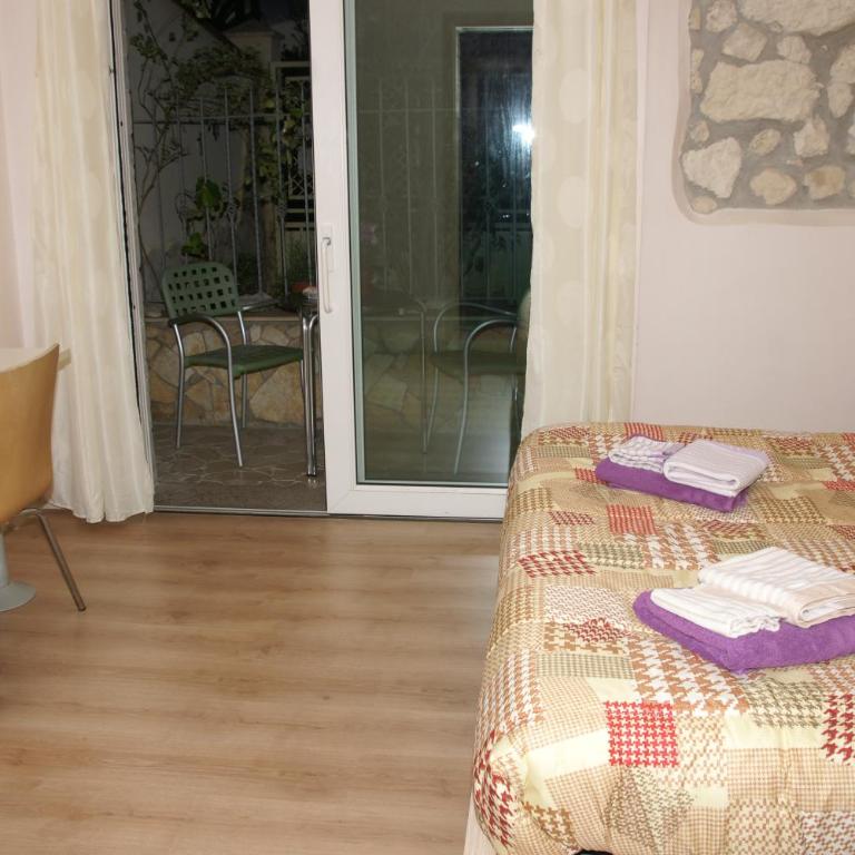 guesthouse marinapoetto - Deluxe Double Room - 5
