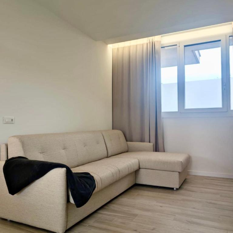 Giardino - Two-Bedroom Apartment - 9