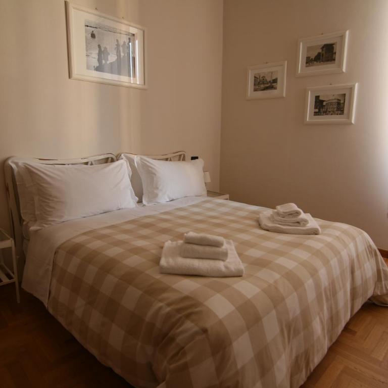 Miltontre Guest House - Triple Room with Private Bathroom - 16