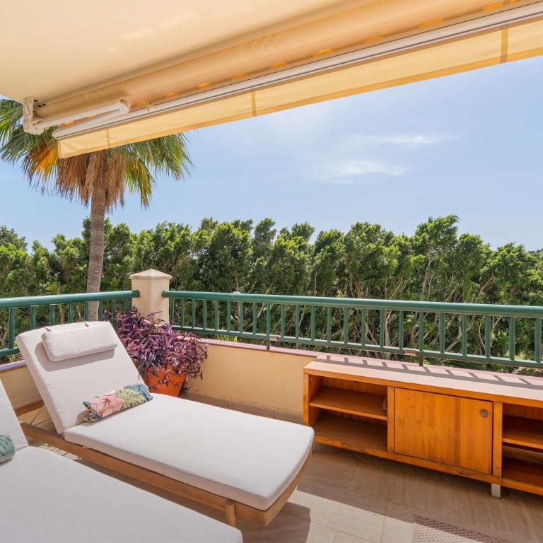 Top floor apartment first line Golf Torrequebrada - Apartamento de 3 dormitorios - 2