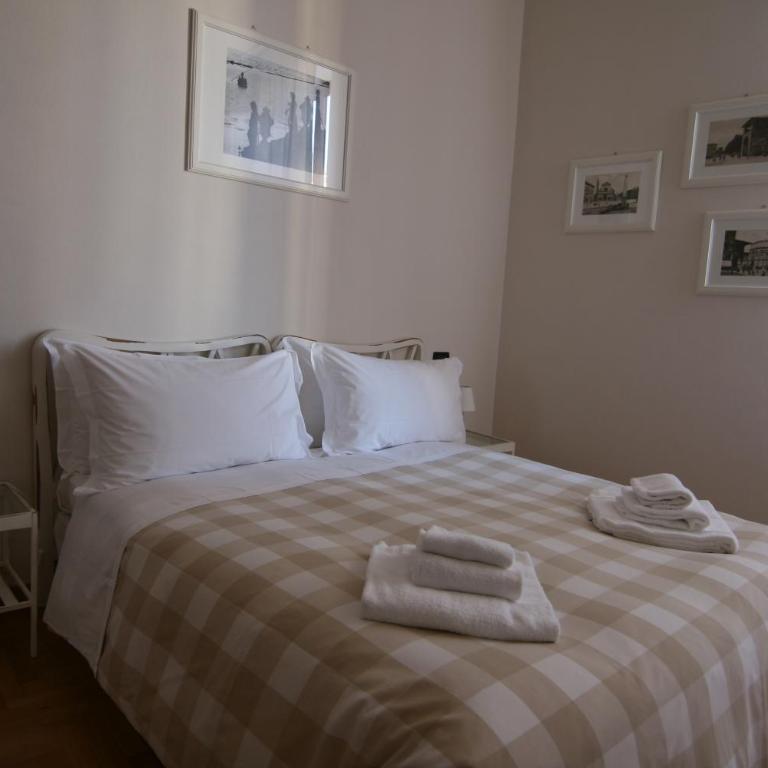 Miltontre Guest House - Triple Room with Private Bathroom - 18