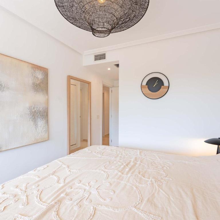 Top floor apartment first line Golf Torrequebrada - Apartamento de 3 dormitorios - 11
