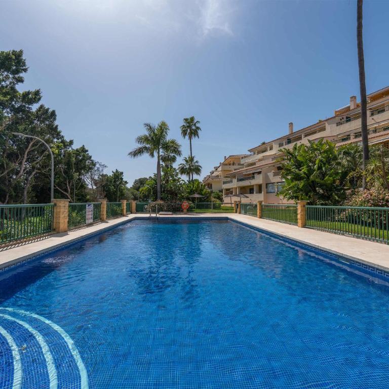 Top floor apartment first line Golf Torrequebrada - Apartamento de 3 dormitorios - 18