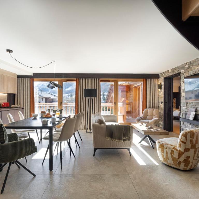 Chalet Skadi - Village Montana - Four-Bedroom Luxury Apartment with fireplace (8 adults) - 8
