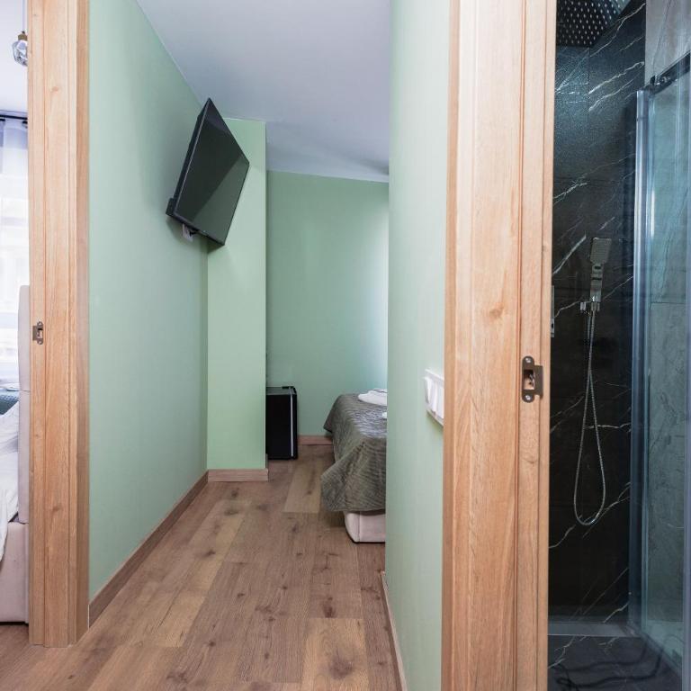 Vita Verde - Habitación Familiar con baño privado - 2