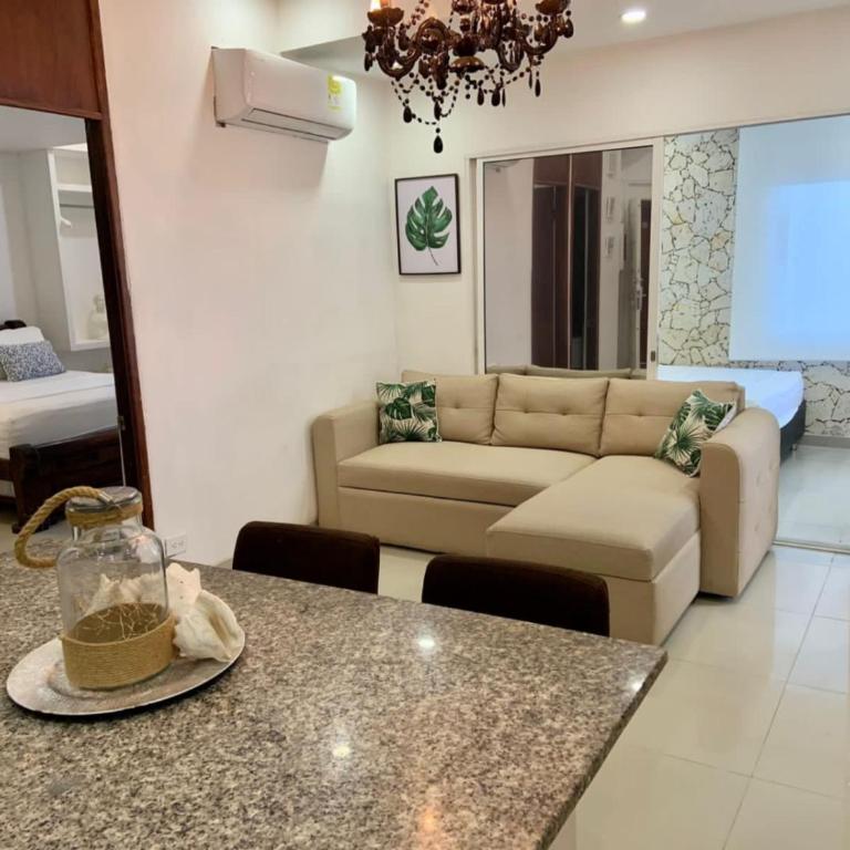 Hospedaje Cartagena De Indias - Two-Bedroom Deluxe Apartment with Balcony - 11