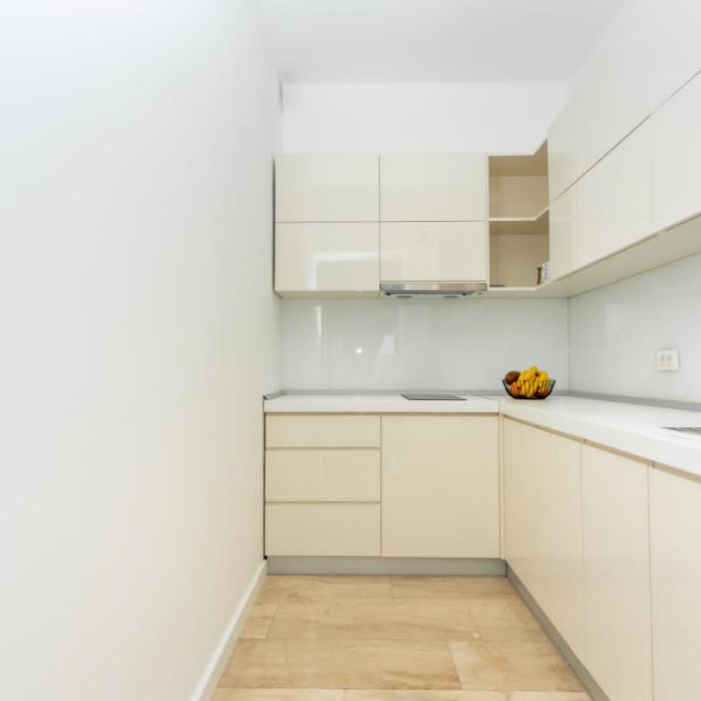 Amazing views luxury apartments in hotel Tre canne with free garage parking - One-Bedroom Apartment - 5