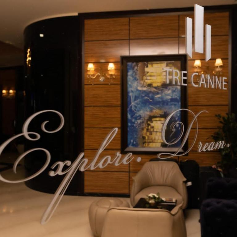 Amazing views luxury apartments in hotel Tre canne with free garage parking - One-Bedroom Apartment - 27