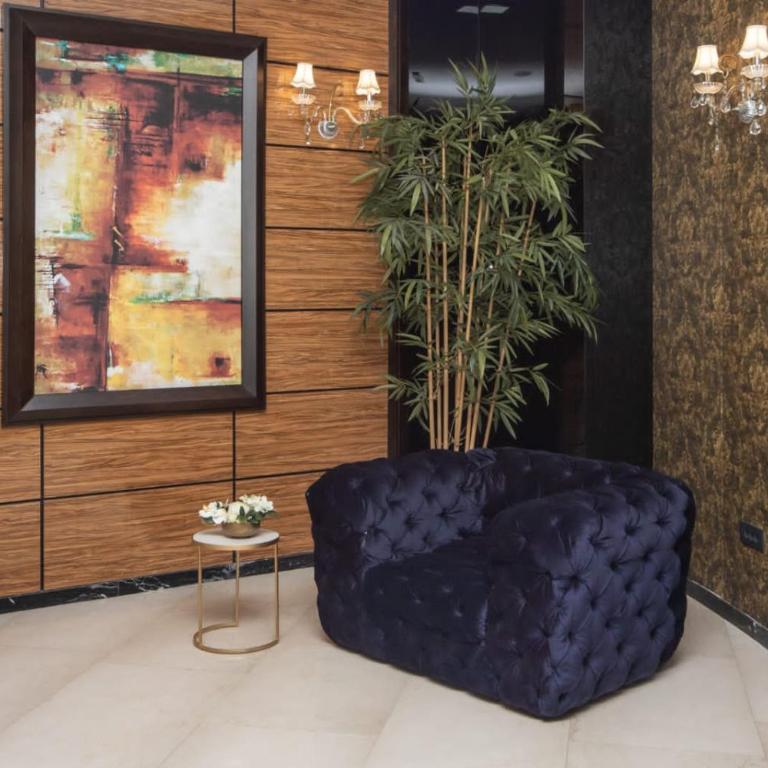 Amazing views luxury apartments in hotel Tre canne with free garage parking - One-Bedroom Apartment - 49