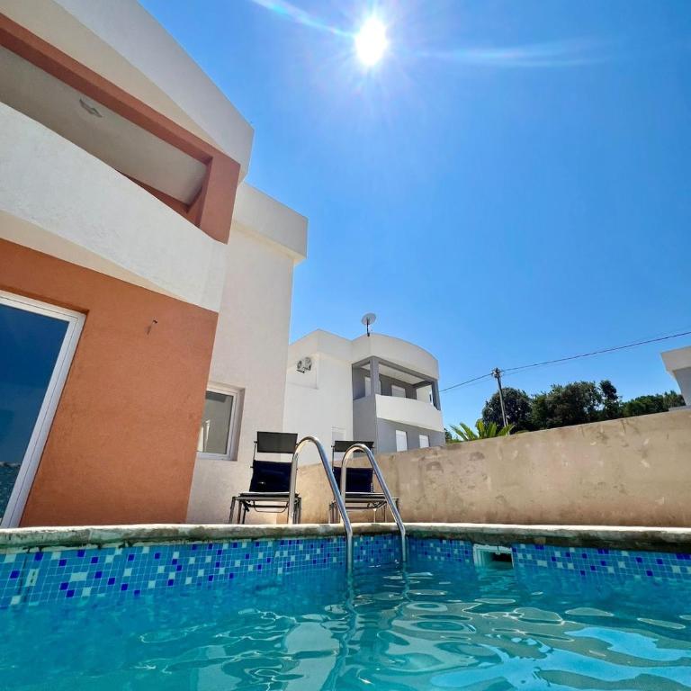 FERIENHAUS in Dobra Voda !! Pool & Dachterrasse - Vacation Home - 1
